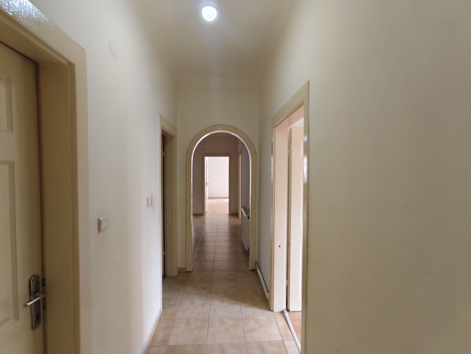 TALAS TABLAKAYA MÜKEMMEL LOKASYON 1.KAT KOMBİLİ SATILIK DAİRE - Resim 4