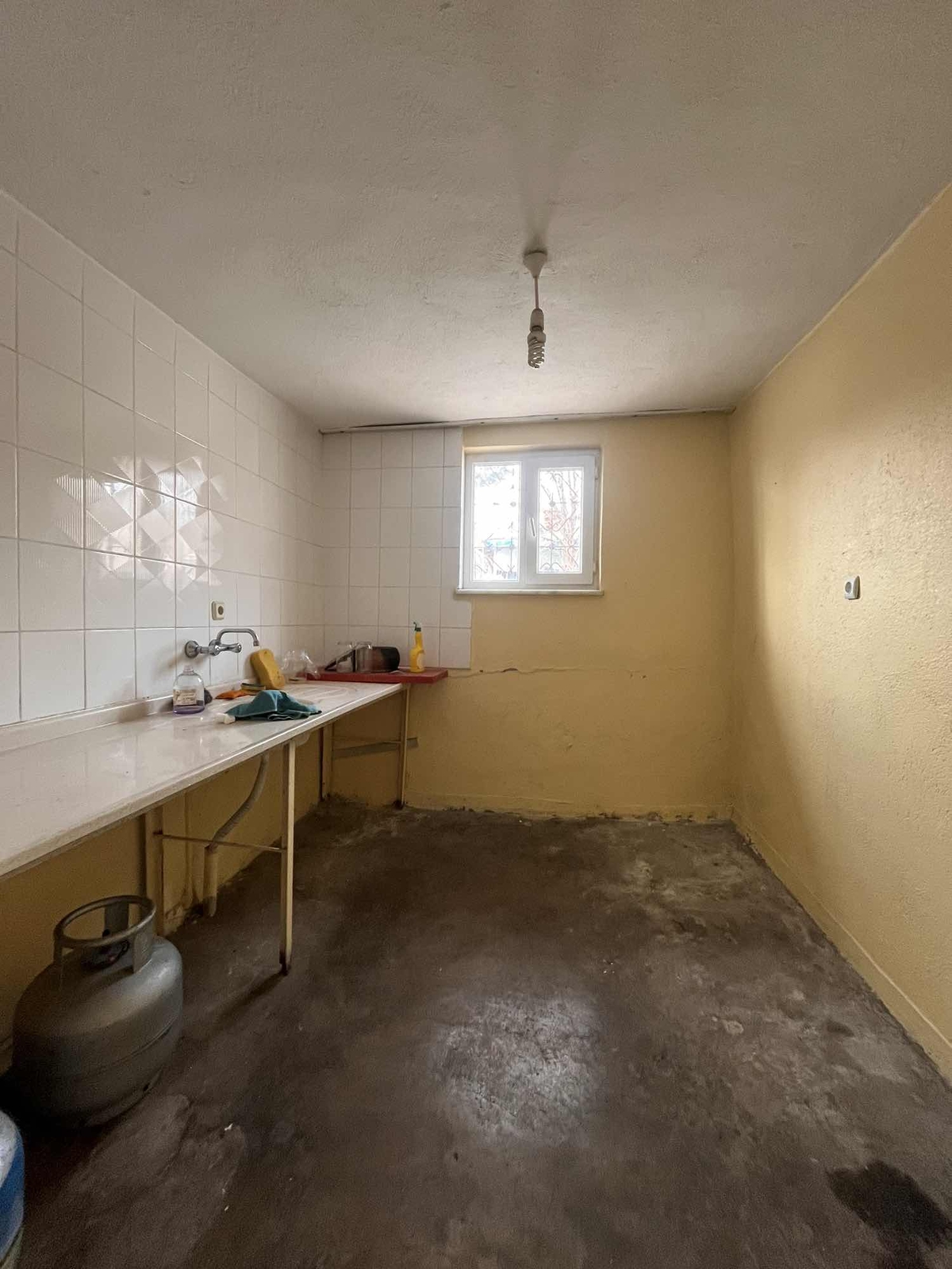 ERKİLET 100.YIL HARİKA KONUMLU MÜSTAKİL EV VE ARSASI - Resim 10