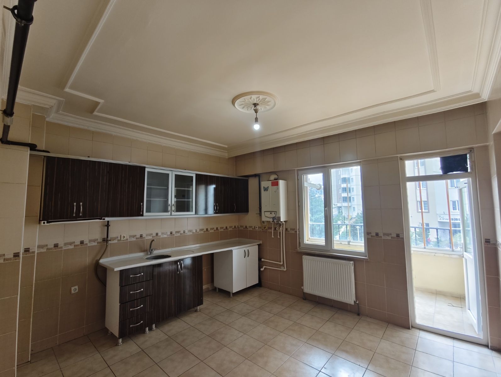 TALAS TABLAKAYA MÜKEMMEL LOKASYON 1.KAT KOMBİLİ SATILIK DAİRE - Resim 16