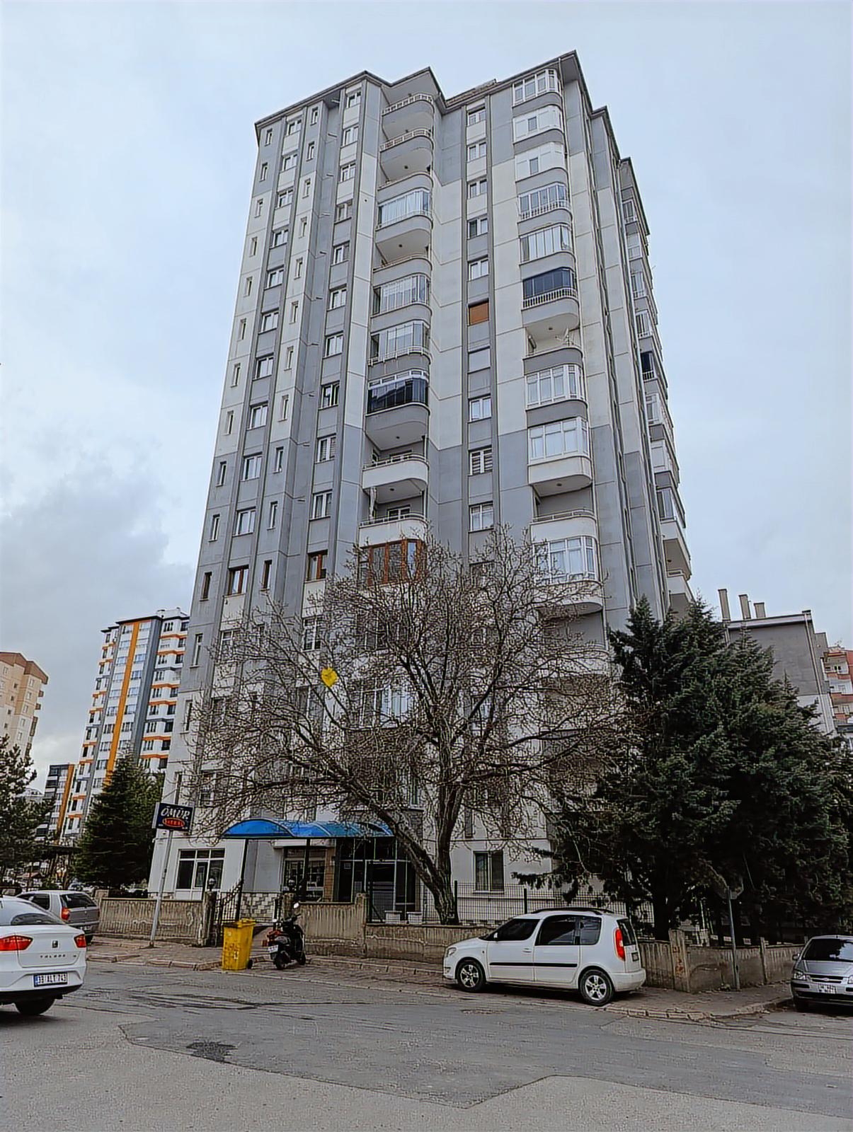 Esentepe'de Tramvay Durağına Yakın Bakımlı Satılık 3+1 Daire - Resim 25