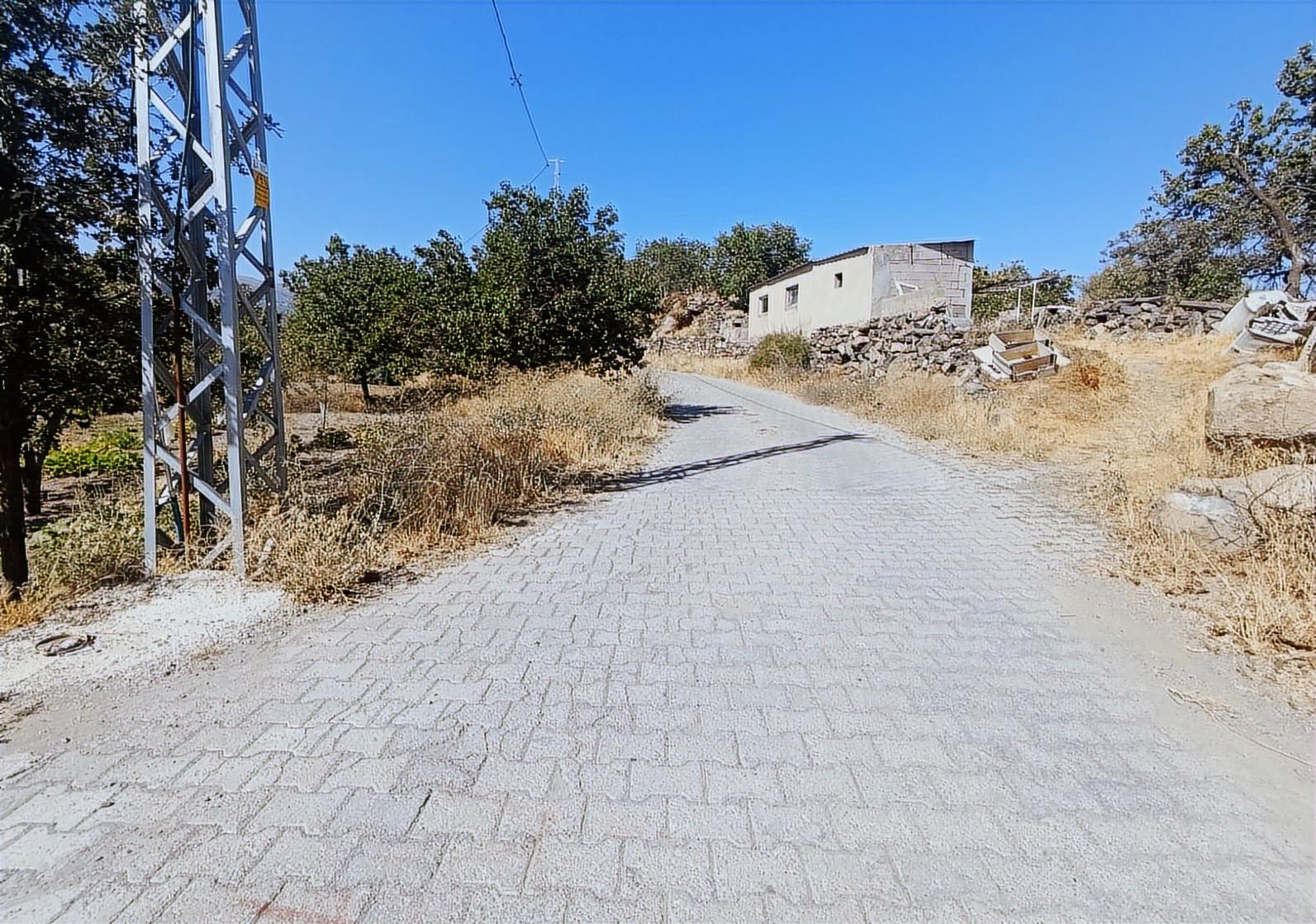 Hacılar Yukarda İmara Girmiş 1215 Metre Satılık Bağ - Resim 6