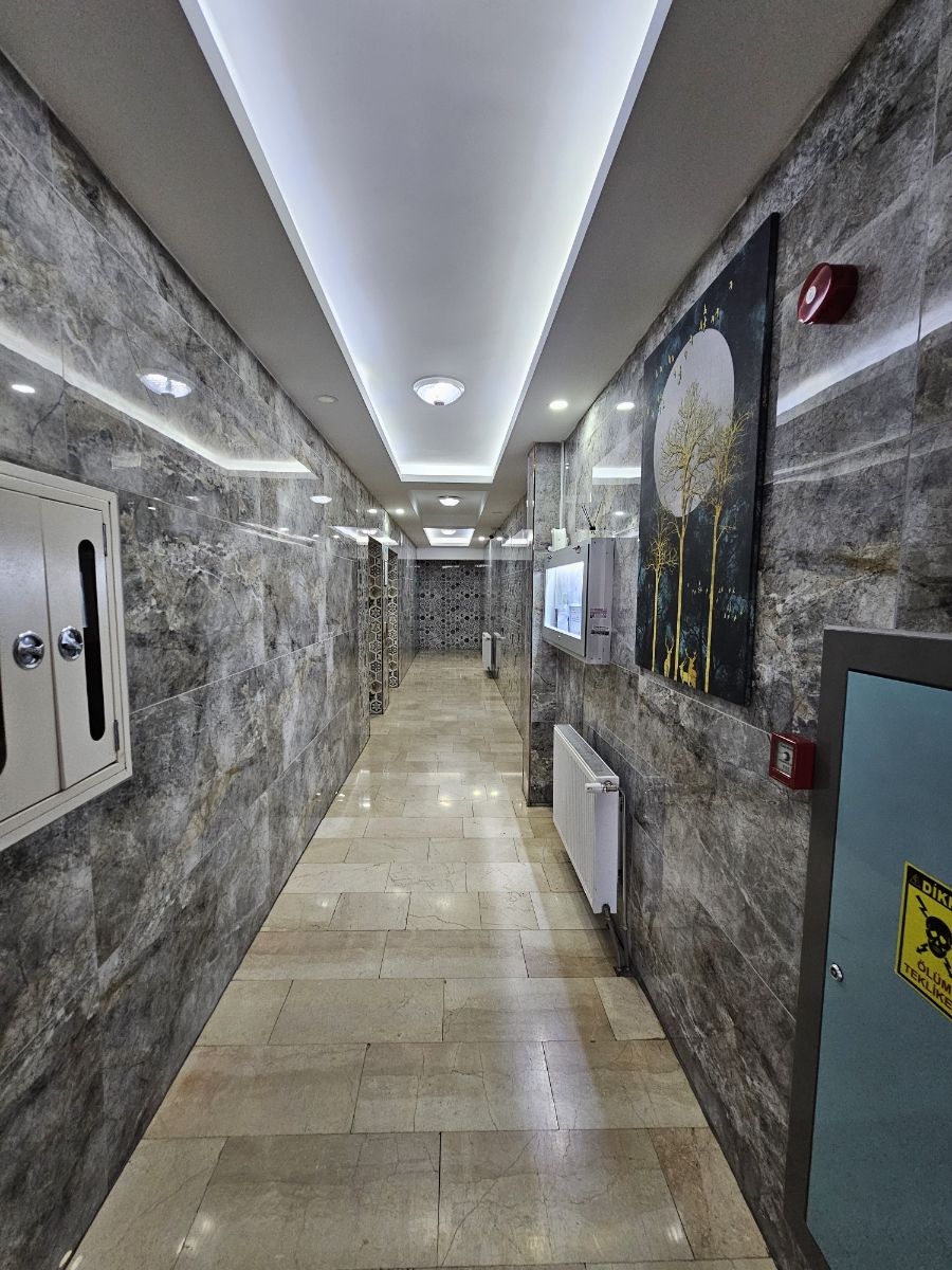 Mithatpaşada Geniş 3+1 | Ebeveyn Banyolu | Önü Açık | 3 Yıllık - Resim 10