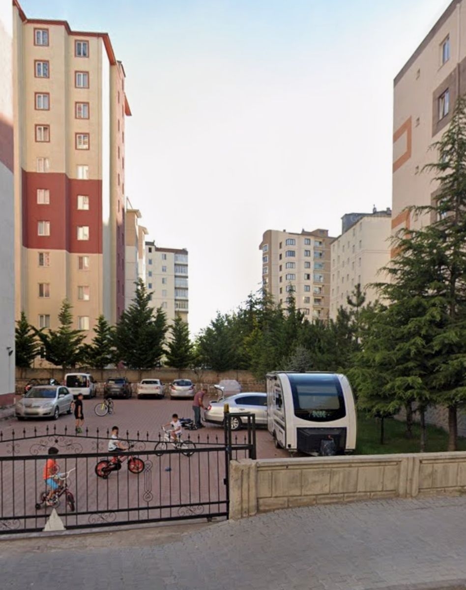 TALAS TABLAKAYA MÜKEMMEL LOKASYON 1.KAT KOMBİLİ SATILIK DAİRE - Resim 18