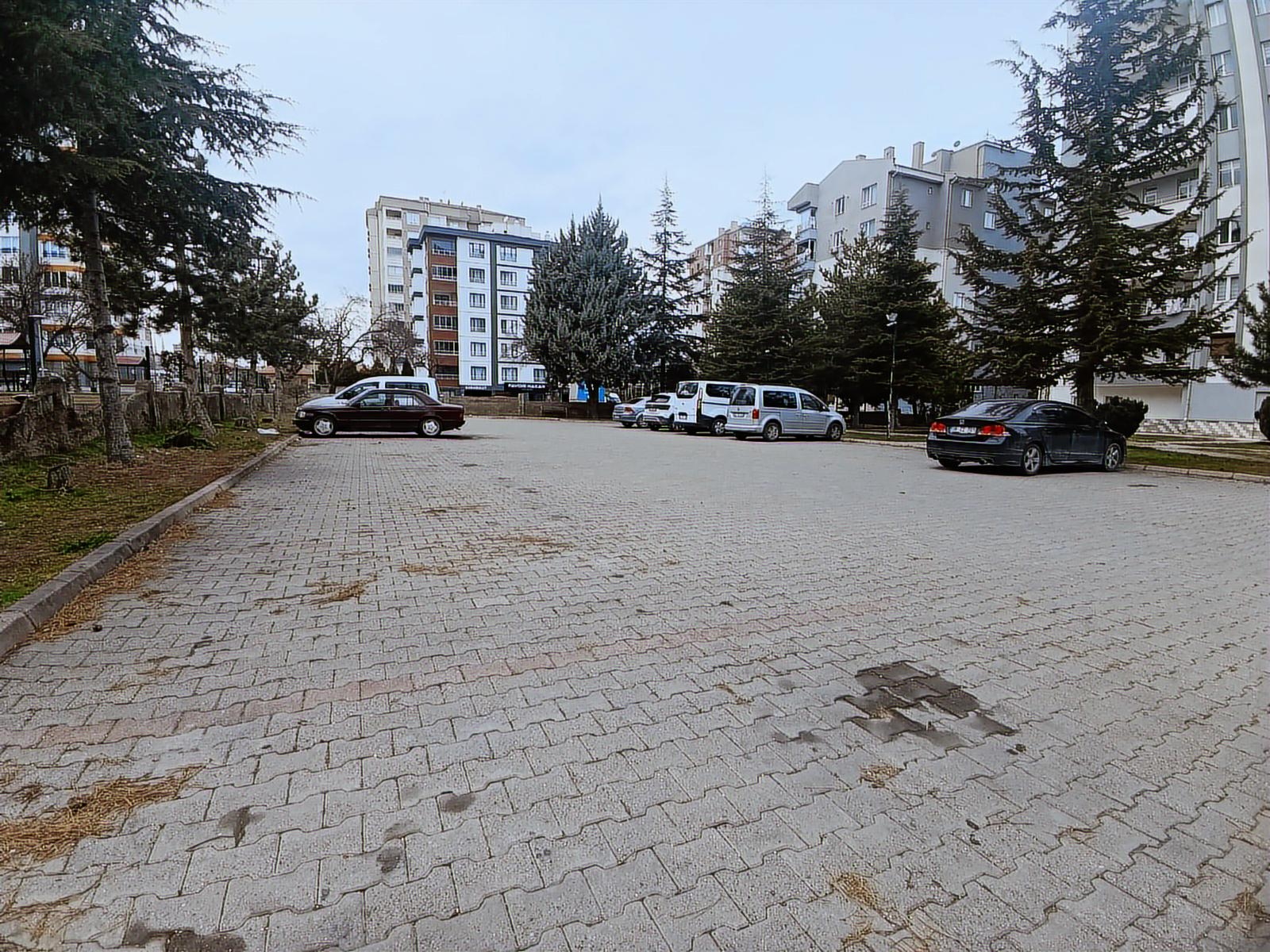 Esentepe'de Tramvay Durağına Yakın Bakımlı Satılık 3+1 Daire - Resim 30