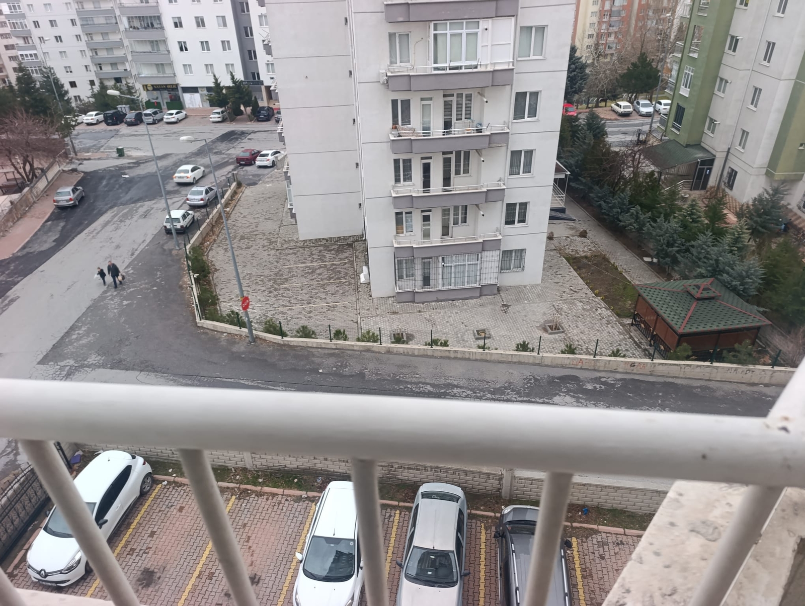 Yenidoğan Mahallesinde Çift Banyo ve Balkon Satılık Daire - Resim 21