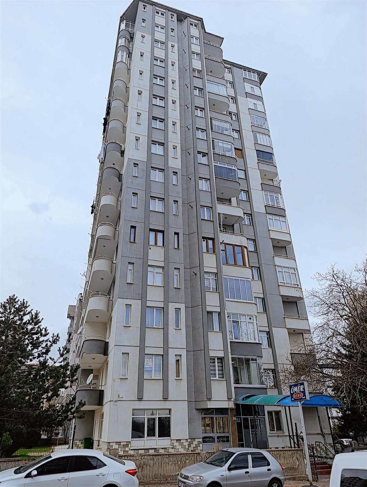 Esentepe'de Tramvay Durağına Yakın Bakımlı Satılık 3+1 Daire - Resim 11