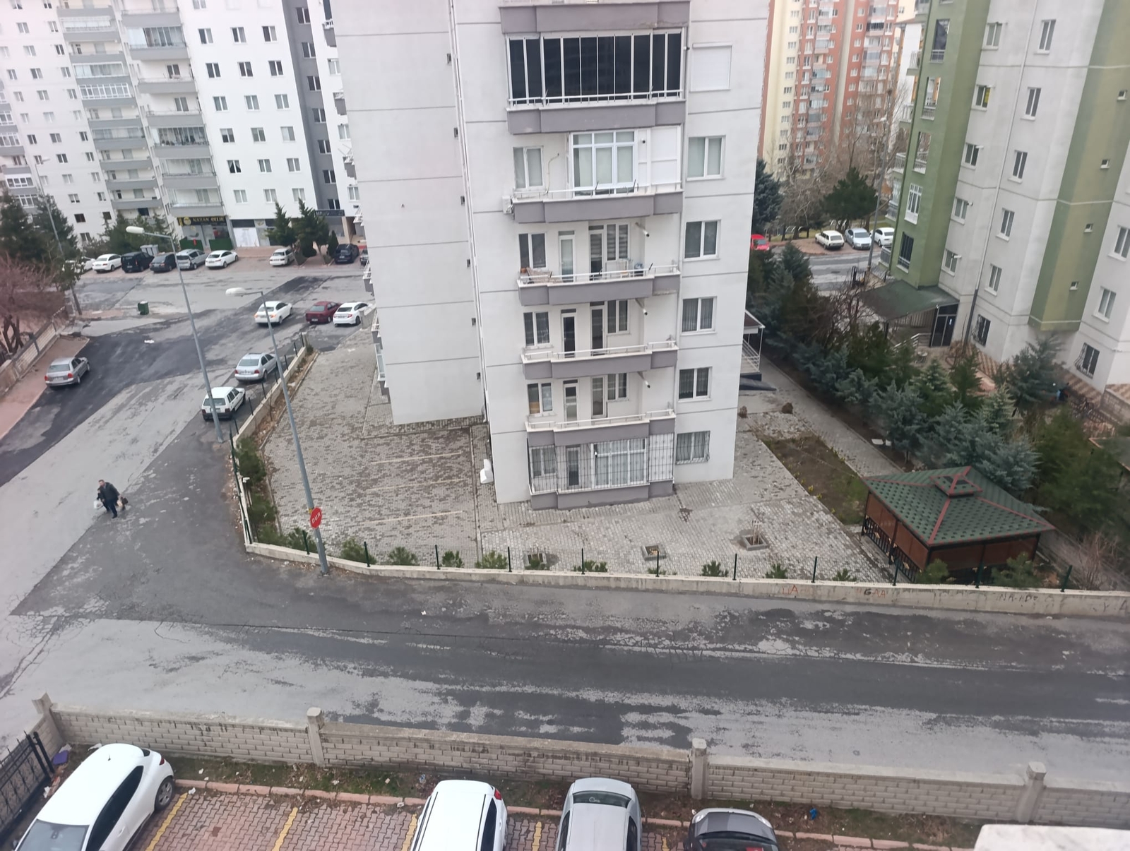 Yenidoğan Mahallesinde Çift Banyo ve Balkon Satılık Daire - Resim 19