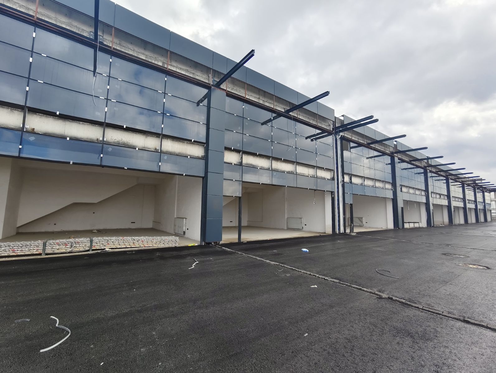 OTONOMİ DE 275 M² SATILIK DÜKKANLAR - Resim 6