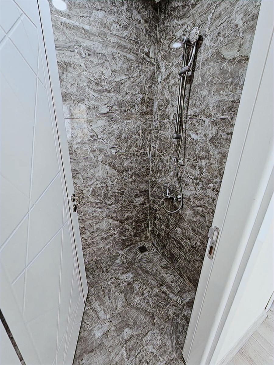 Mithatpaşada Geniş 3+1 | Ebeveyn Banyolu | Önü Açık | 3 Yıllık - Resim 7