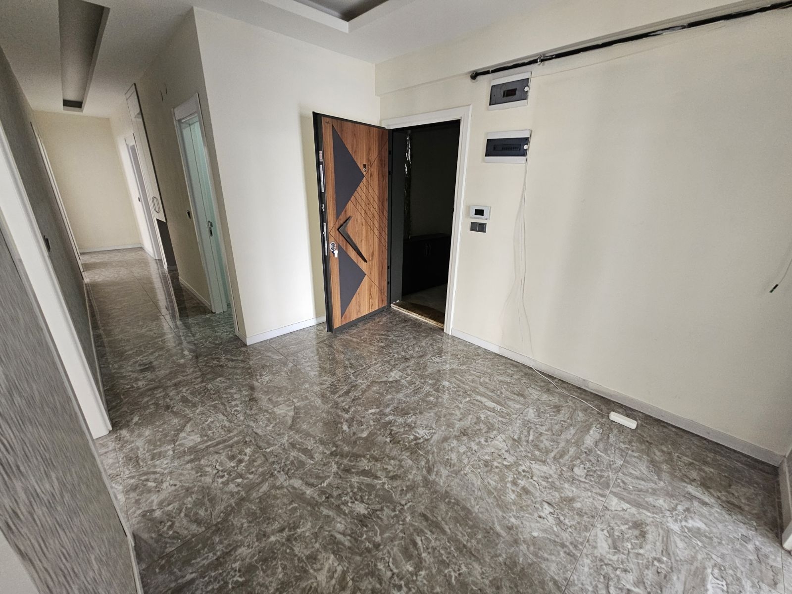 Mithatpaşada Geniş 3+1 | Ebeveyn Banyolu | Önü Açık | 3 Yıllık - Resim 4