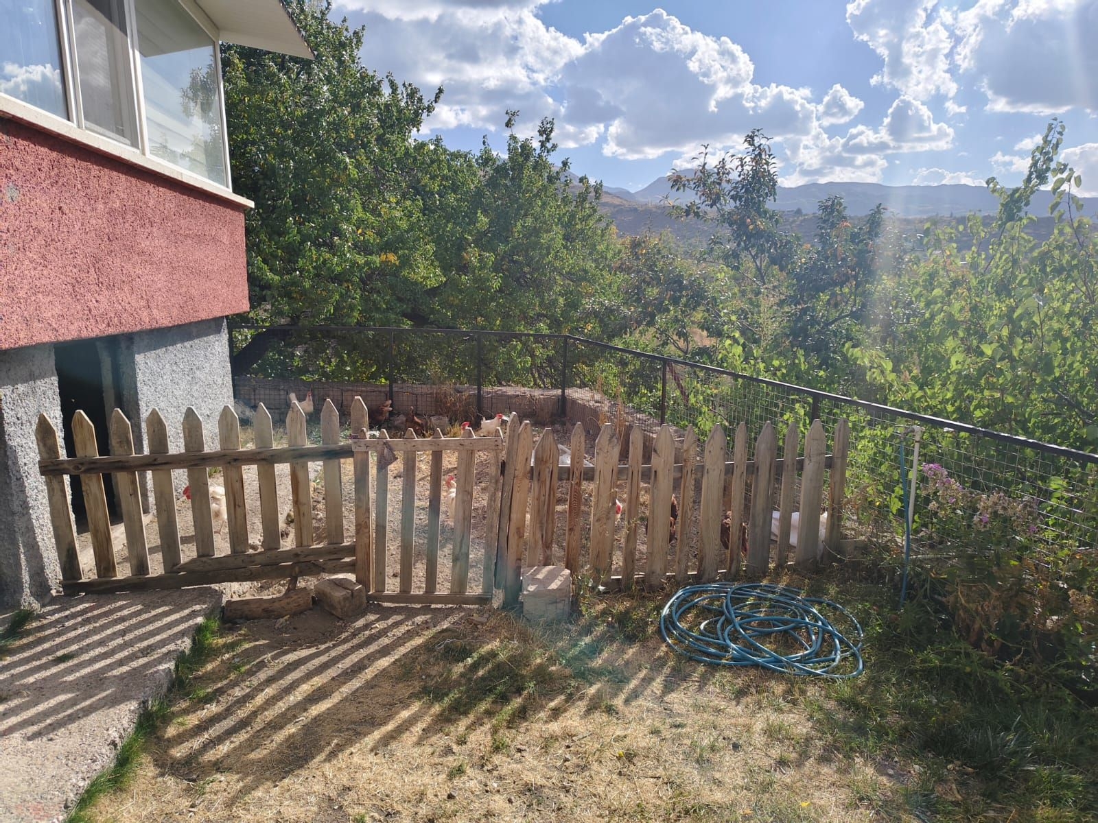 HACILAR AŞAĞI MAHALLEDE 653 M2 SATILIK TEMİZ PARSELLİ BAĞ EVİ - Resim 4