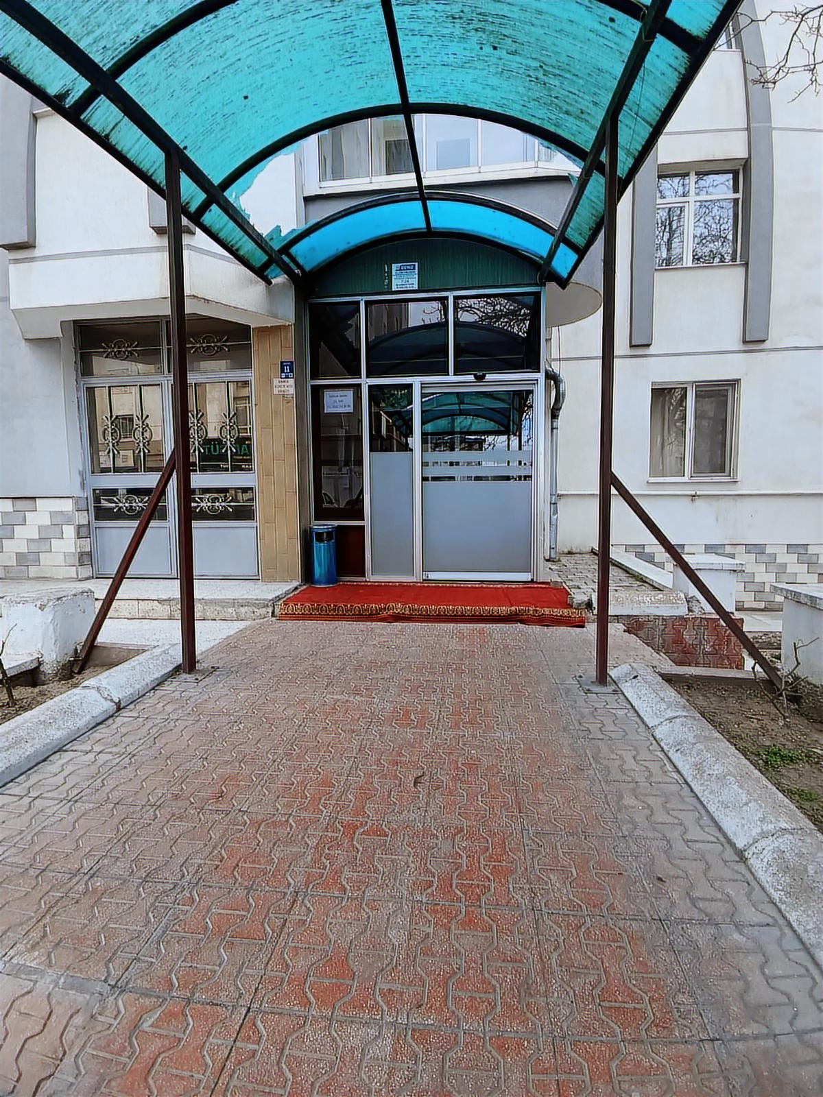 Esentepe'de Tramvay Durağına Yakın Bakımlı Satılık 3+1 Daire - Resim 26