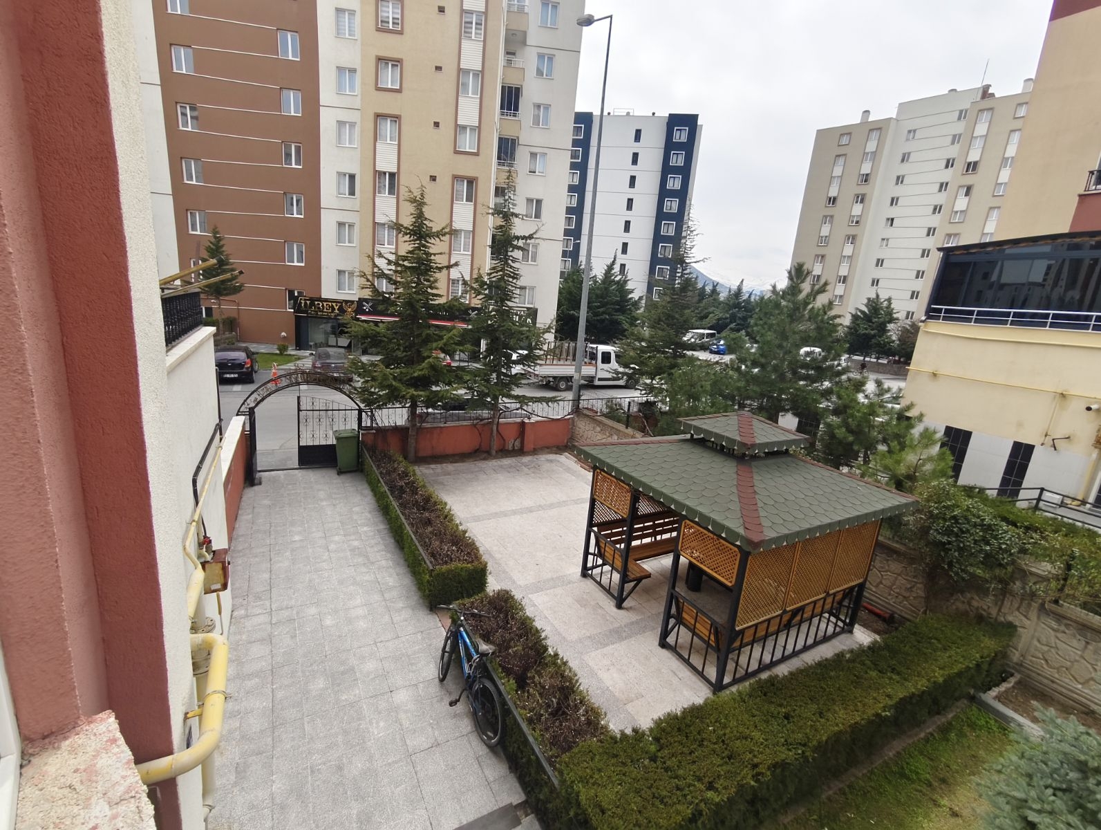 TALAS TABLAKAYA MÜKEMMEL LOKASYON 1.KAT KOMBİLİ SATILIK DAİRE - Resim 9