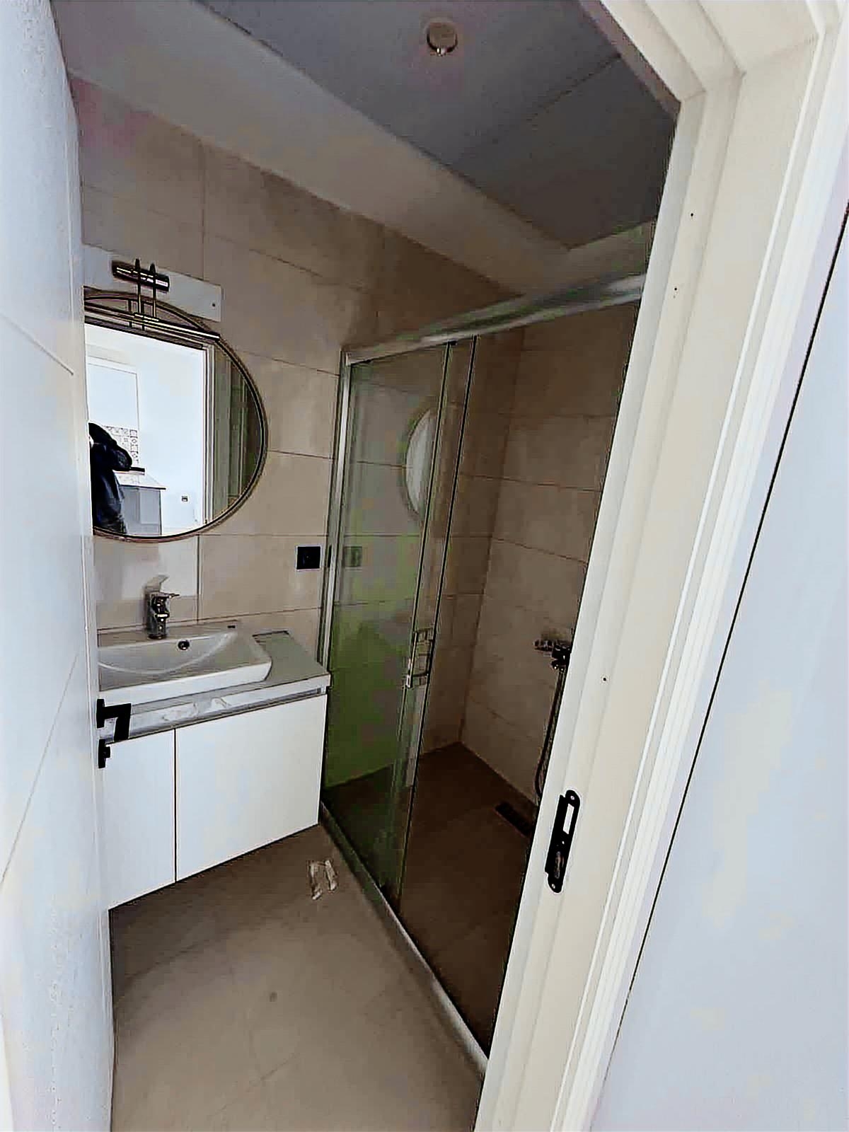 Liparis Kremlin Sitesi 1+1 (Aquaparklı) SATILIK DAİRE - Resim 3