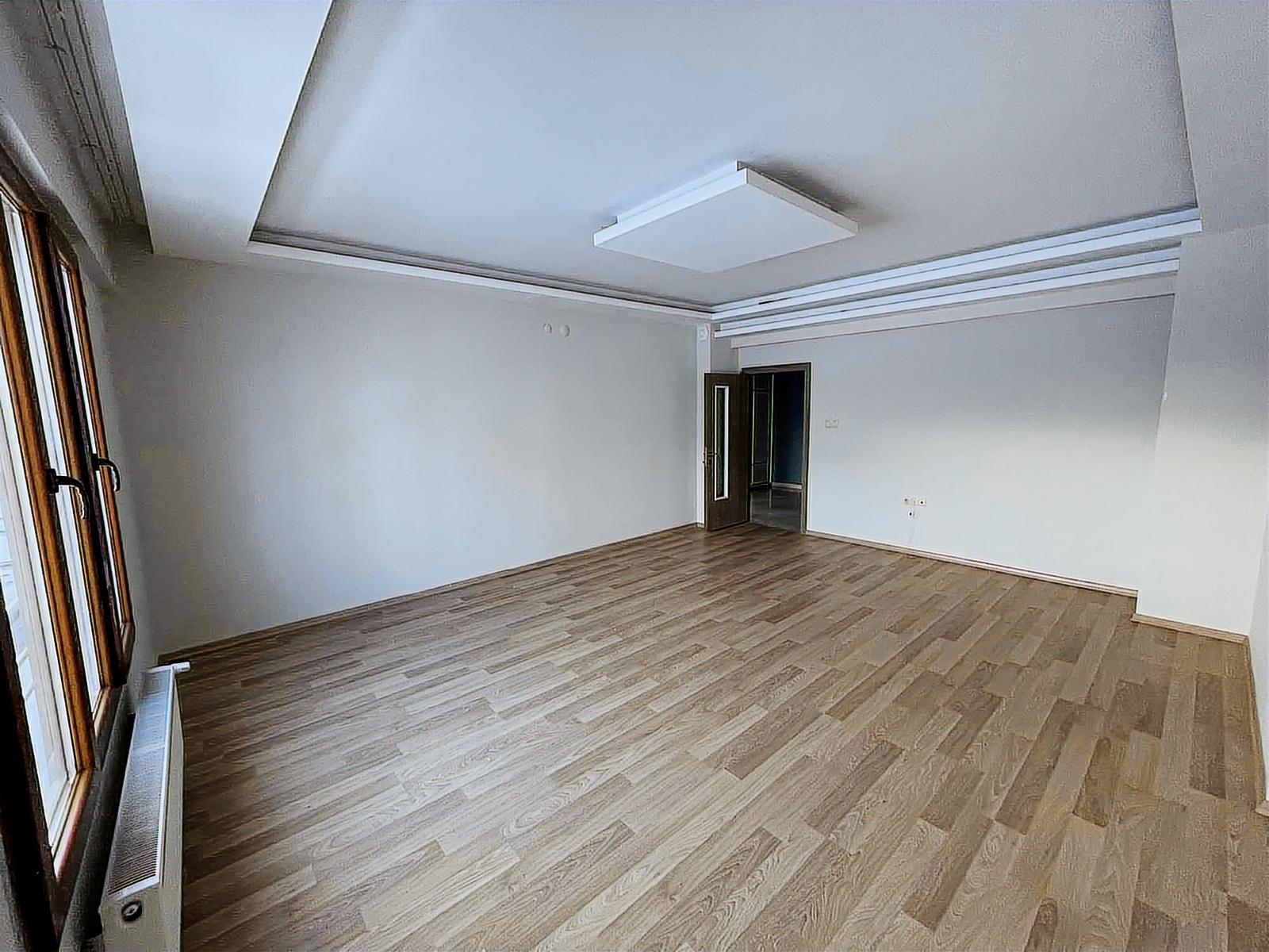 YOL ÜZERİ 3+1 | KİRALIK DAİRE GENİŞ BALKONLU - Resim 2