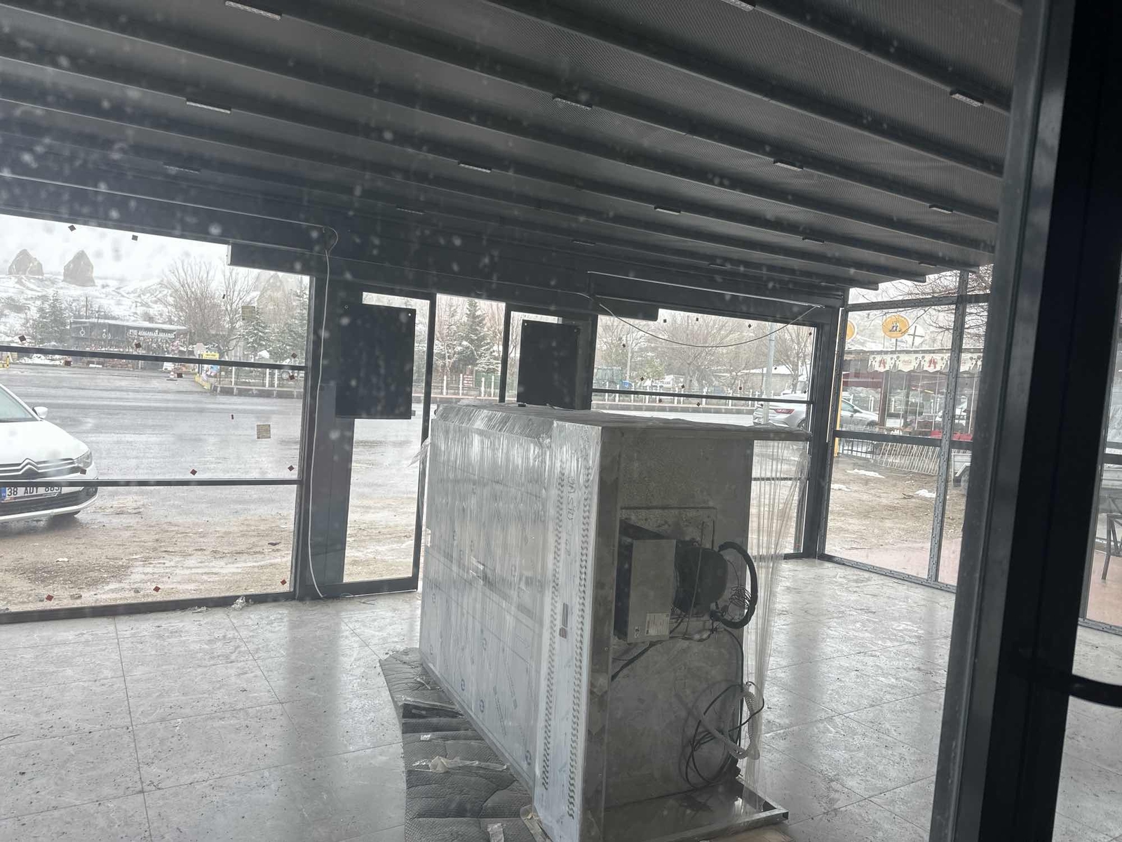 Göreme Merkezde 85 m2 herşey hazır dükkan - Resim 24