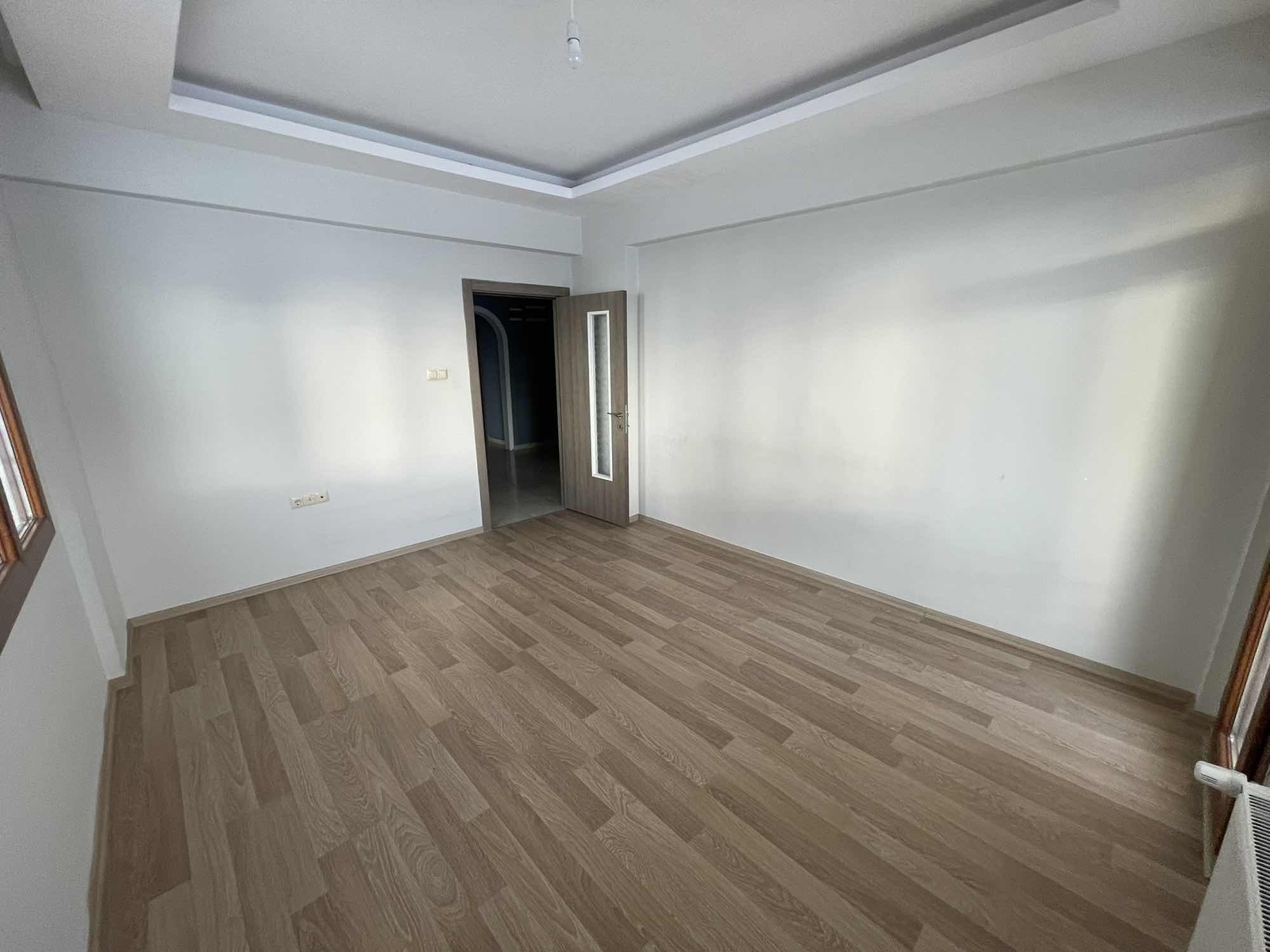 YOL ÜZERİ 3+1 | KİRALIK DAİRE GENİŞ BALKONLU - Resim 10