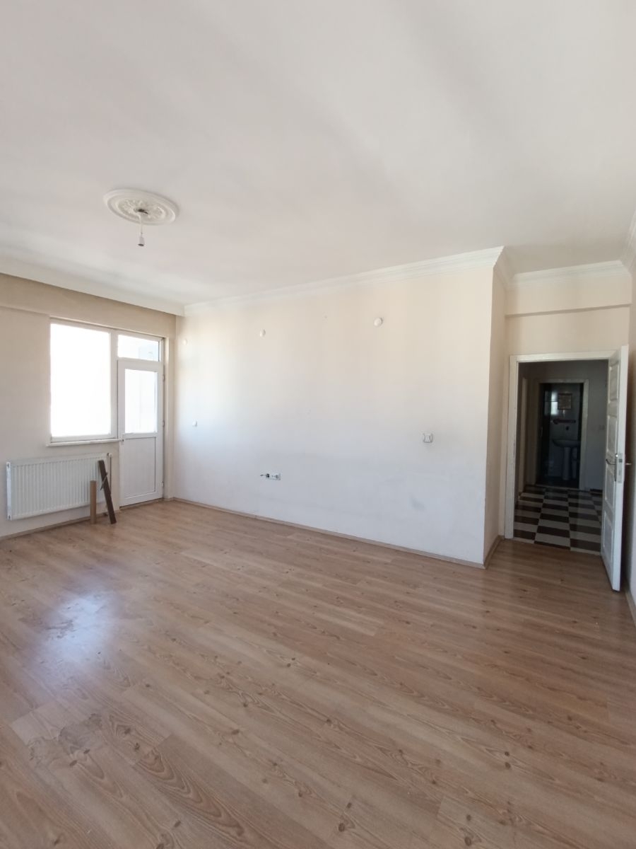 TALAS MEVLANA PAPATYA CADDESİ ÜZERİNDE KİRALIK 3+1 DAİRE ARA KAT - Resim 27