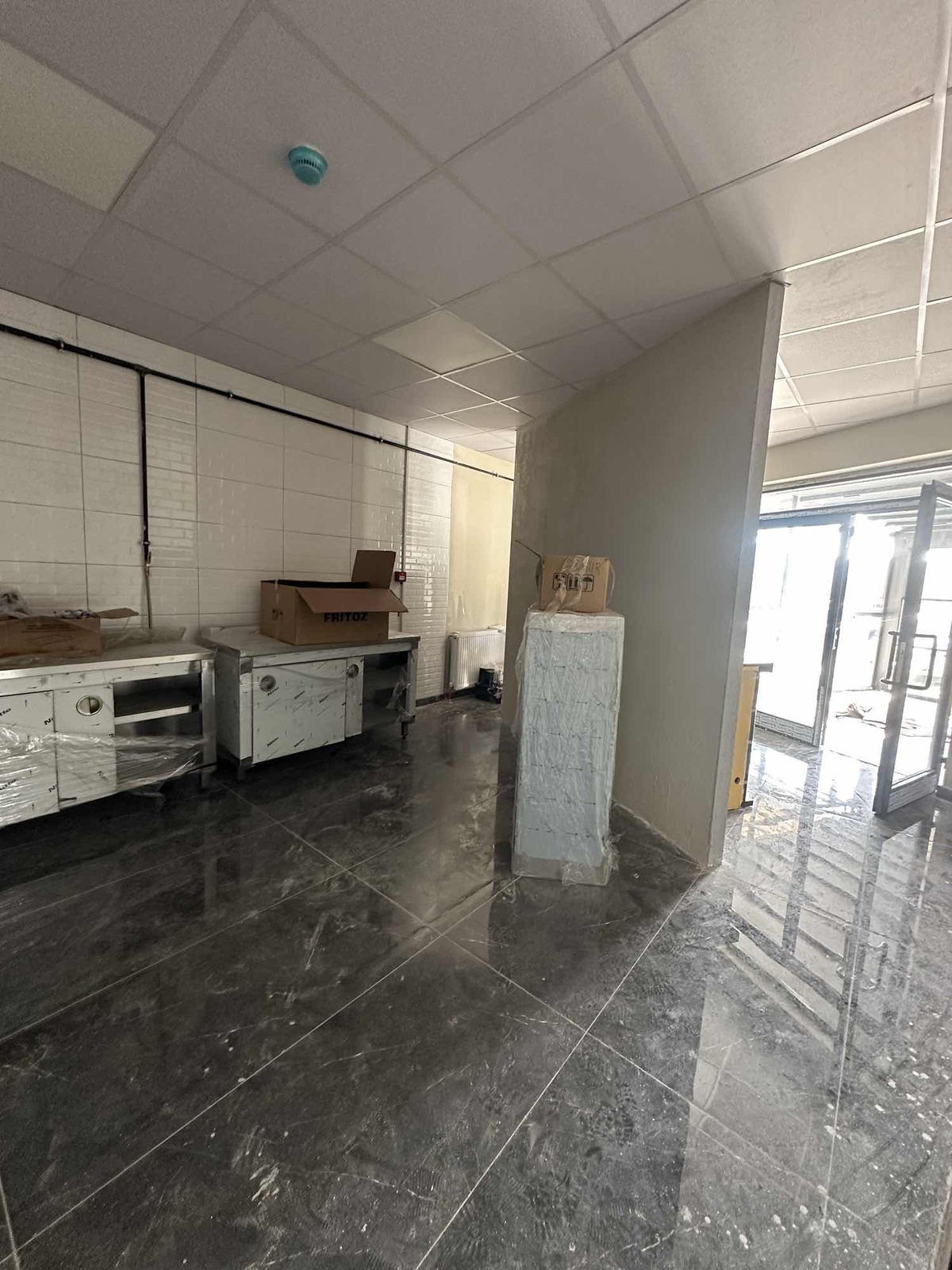 Göreme Merkezde 85 m2 herşey hazır dükkan - Resim 21