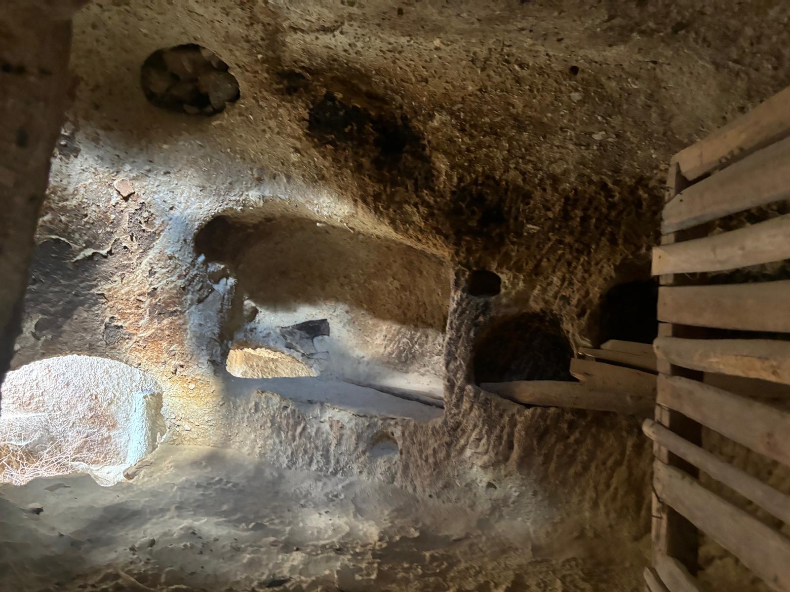 Ürgüp Karacaören'de Satılık Müstakil Tarihi Ev - Resim 5