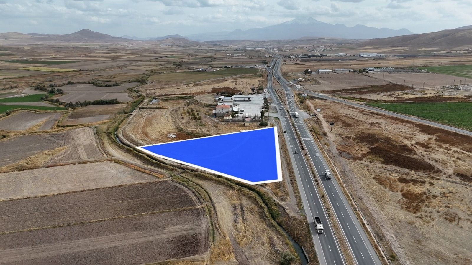 ANKARA YOLU ÜZERİ SATILIK TİCARİ ARSA (FİYAT DÜŞTÜ!) - Resim 4