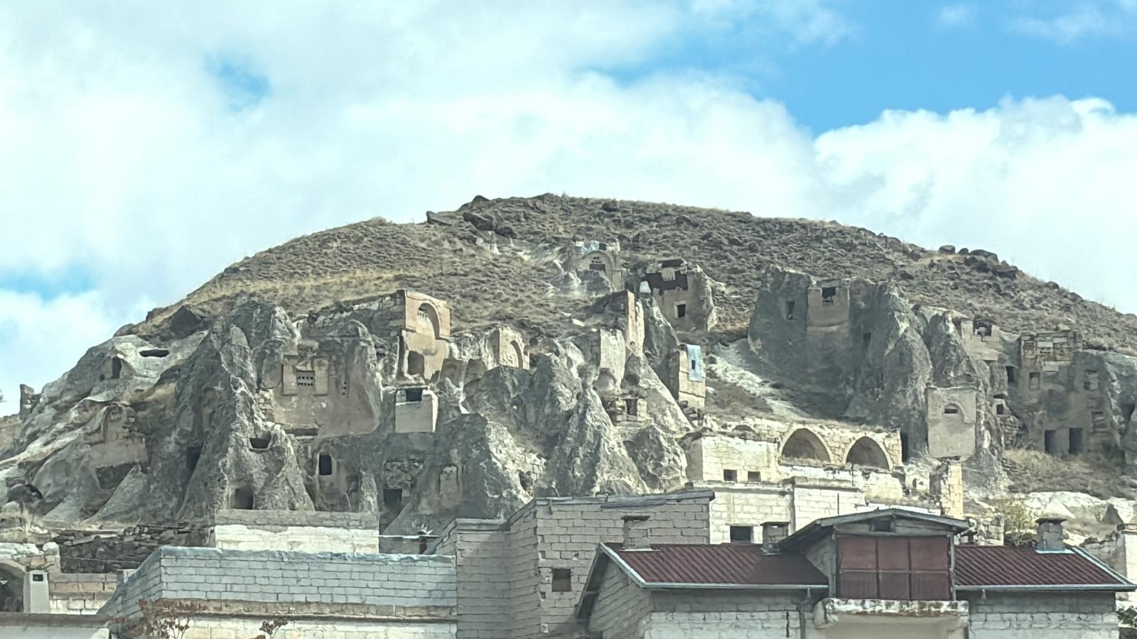 Ürgüp Karacaören'de Satılık Müstakil Tarihi Ev - Resim 4