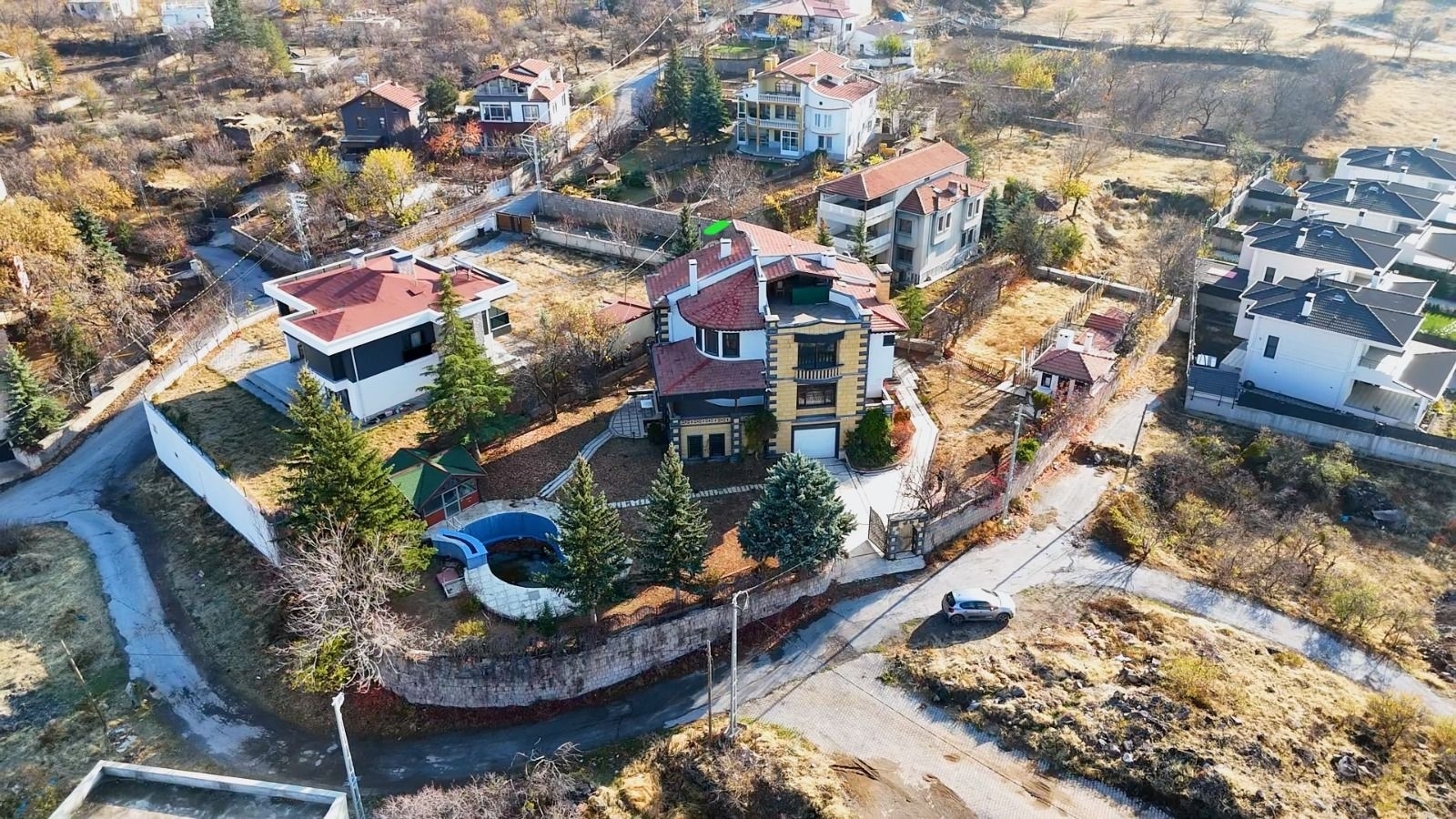 HACILAR AKDAM FİYAT DÜŞTÜ! FULL ŞEHİR MANZARALI SATILIK VİLLA - Resim 28