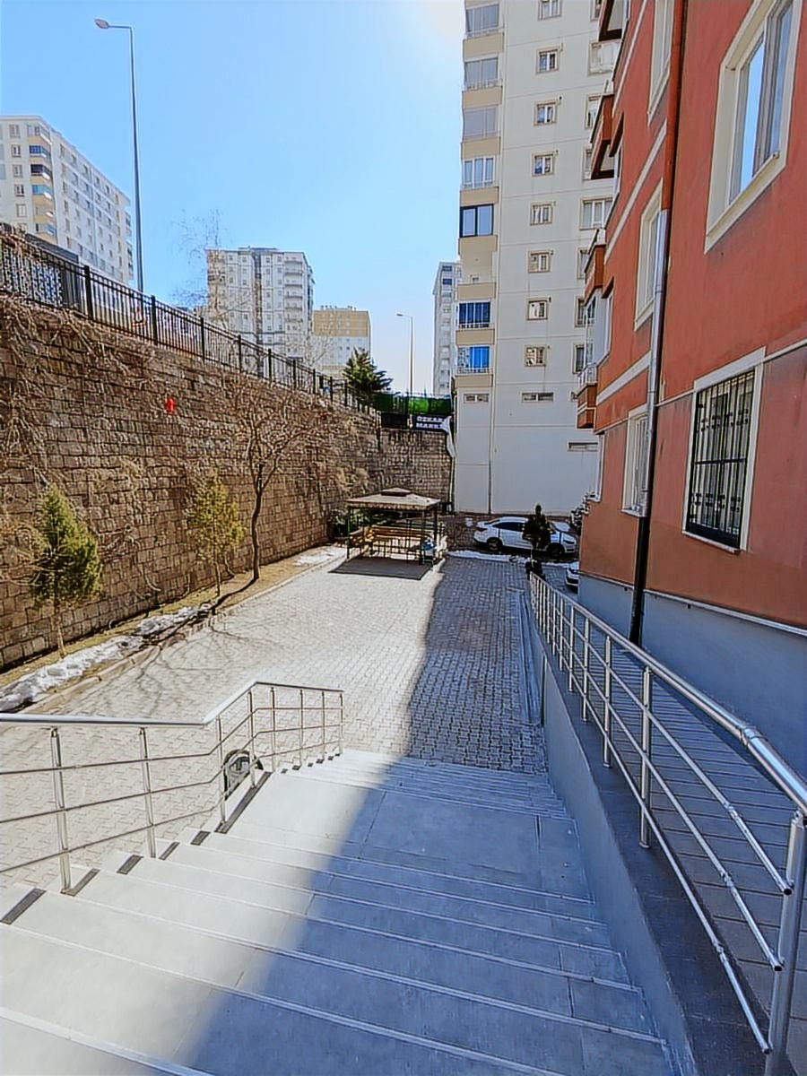 TALAS MEVLANA PAPATYA CADDESİ ÜZERİNDE KİRALIK 3+1 DAİRE ARA KAT - Resim 19