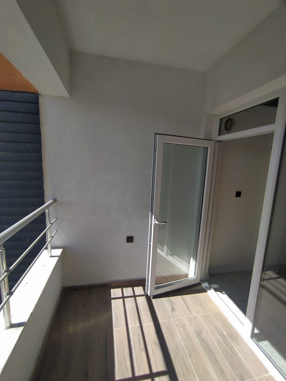 ARVEN NEFES PROJESİNDE 7/24 GÜVENLİKLİ SİTE DE KİRALIK 3+1 DAİRE - Resim 15