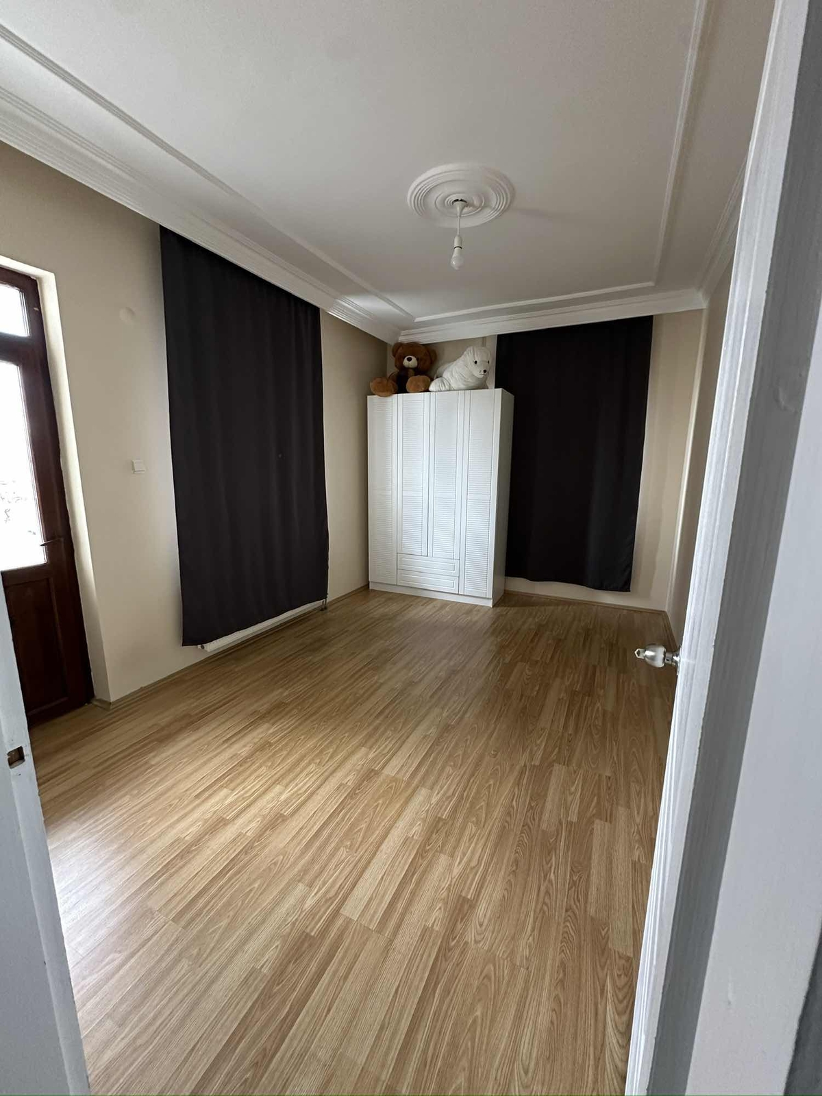 Havaalanına 1 Dk Mesafede 3+1 Kombili KİRALIK DAİRE - Resim 13