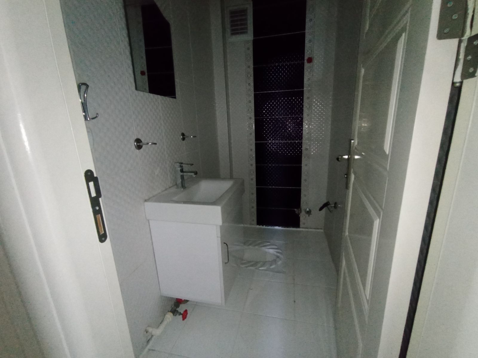 YAKUT MAHALLESİNDE MUHTEŞEM KONUMDA SATILIK LÜKS 3+1 DAİRE - Resim 24