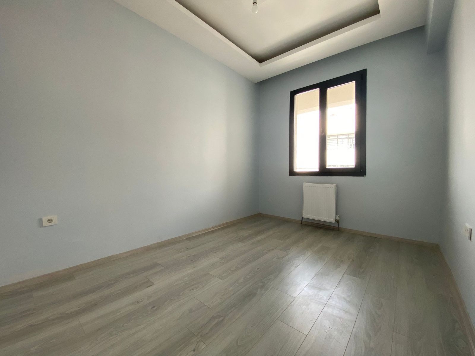 2.5+1 GENİŞ BALKONLU DONAT KİRALIK KÖŞE DAİRE - Resim 5