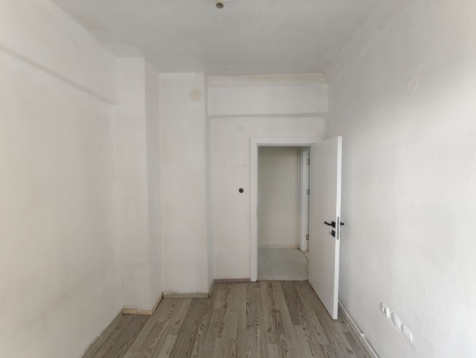 BATTALGAZİ MAHALLESİ SATILIK 1+1 KOMBİLİ DAİRE - Resim 10