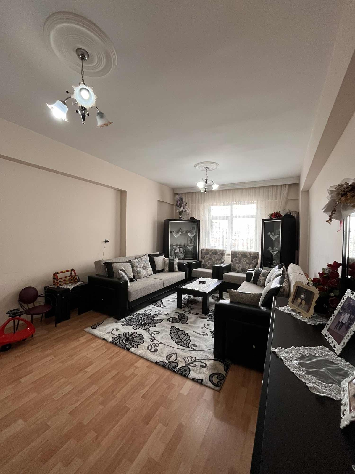 KARADENİZ CADDESİ ÜZERİNDE HARİKA ARA KAT DAİRE - Resim 30