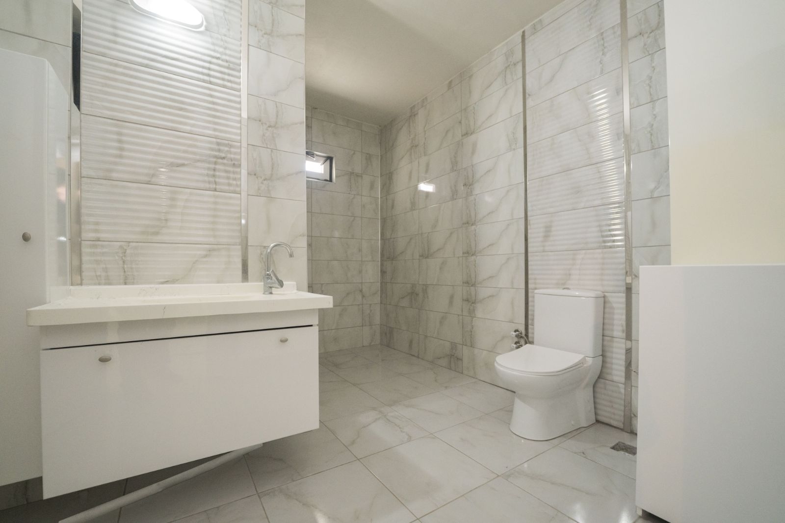 başakpınar'da satılık villa ACİLLL - Resim 24