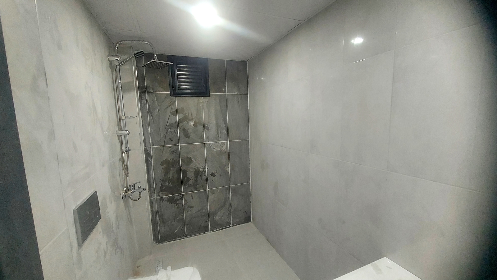 ERKİLET ANA CADDE ÜSTÜ FIRSAT SATILIK 3+1 DAİRE - Resim 5