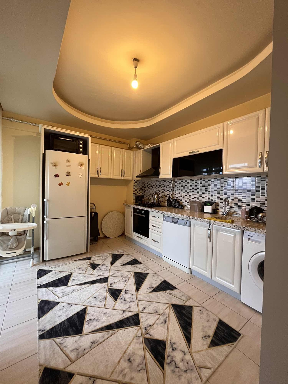 HARİKA KONUMLU FIRSAT DAİRESİ - Resim 23