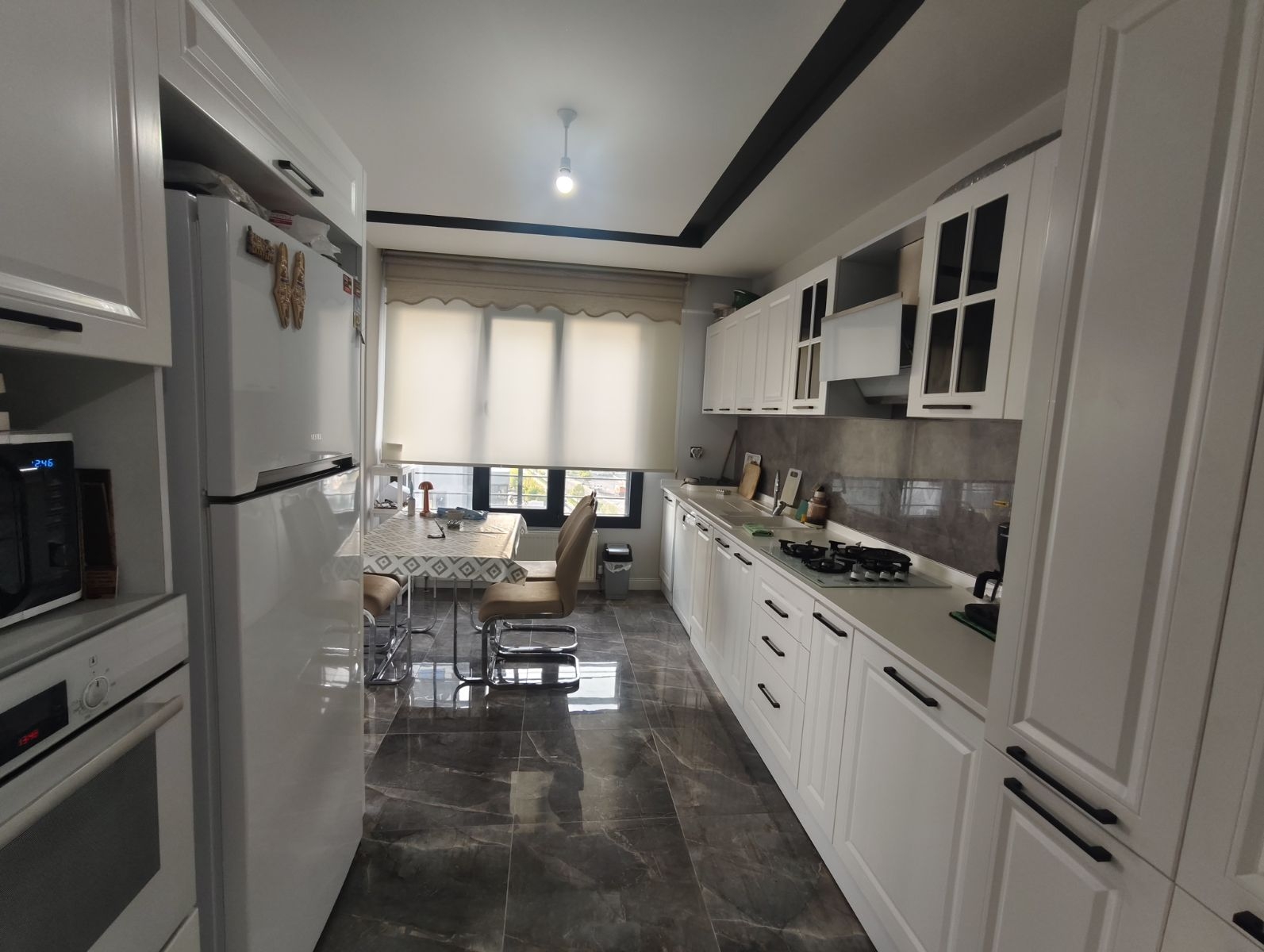 YAKUTTA 3.5+1 HARİKA MANZARALI SÜPER KONUMLU SATILIK DAİRE - Resim 9
