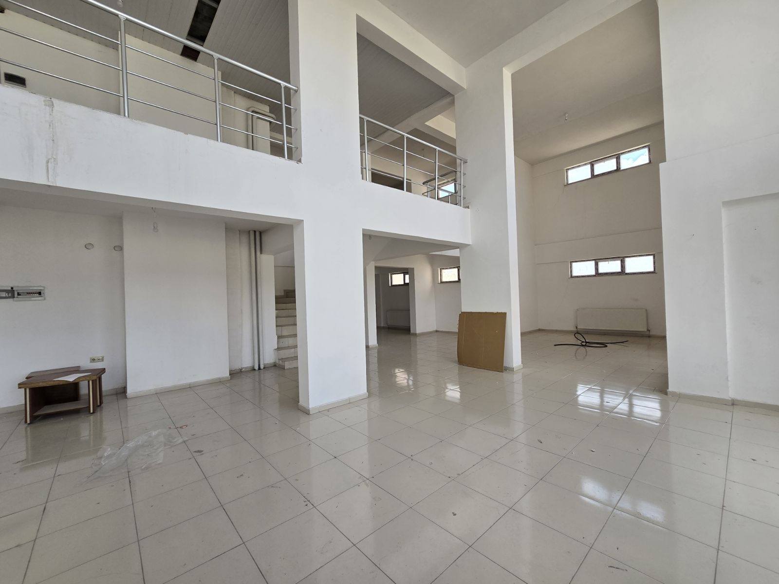 şirintepe'de kiralık 400m dükkan - Resim 7