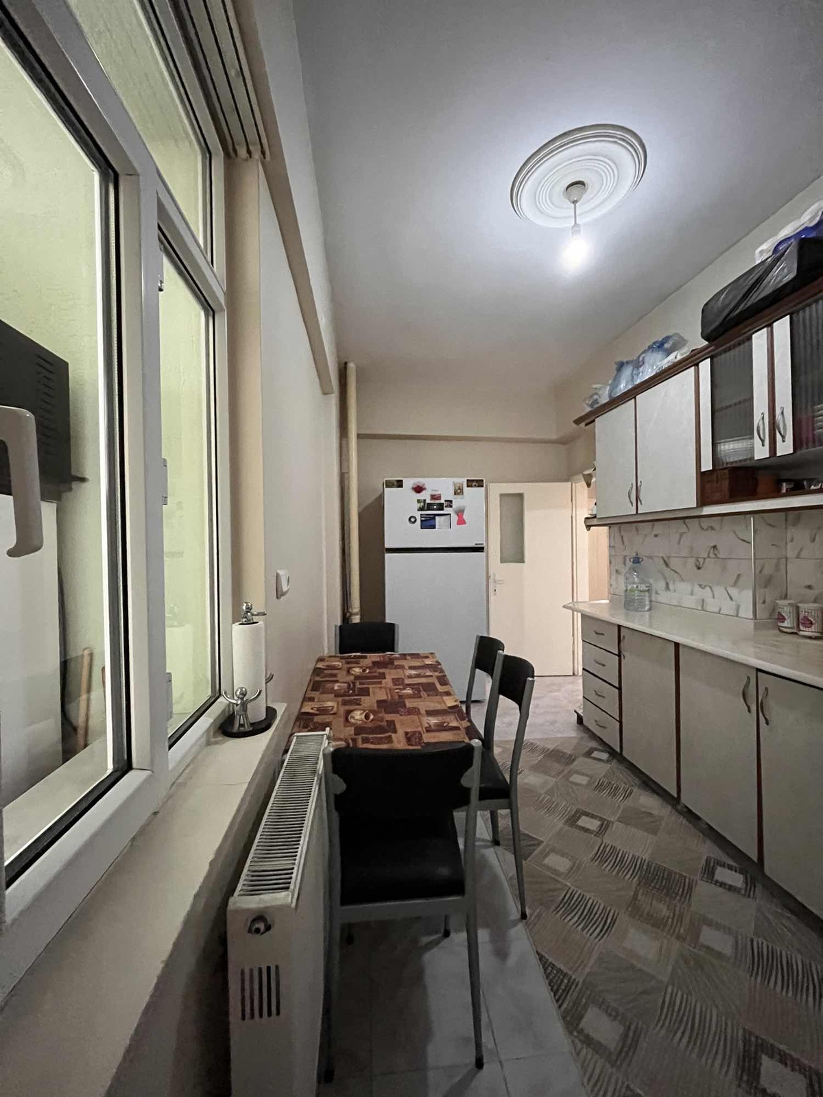 KARADENİZ CADDESİ ÜZERİNDE HARİKA ARA KAT DAİRE - Resim 12