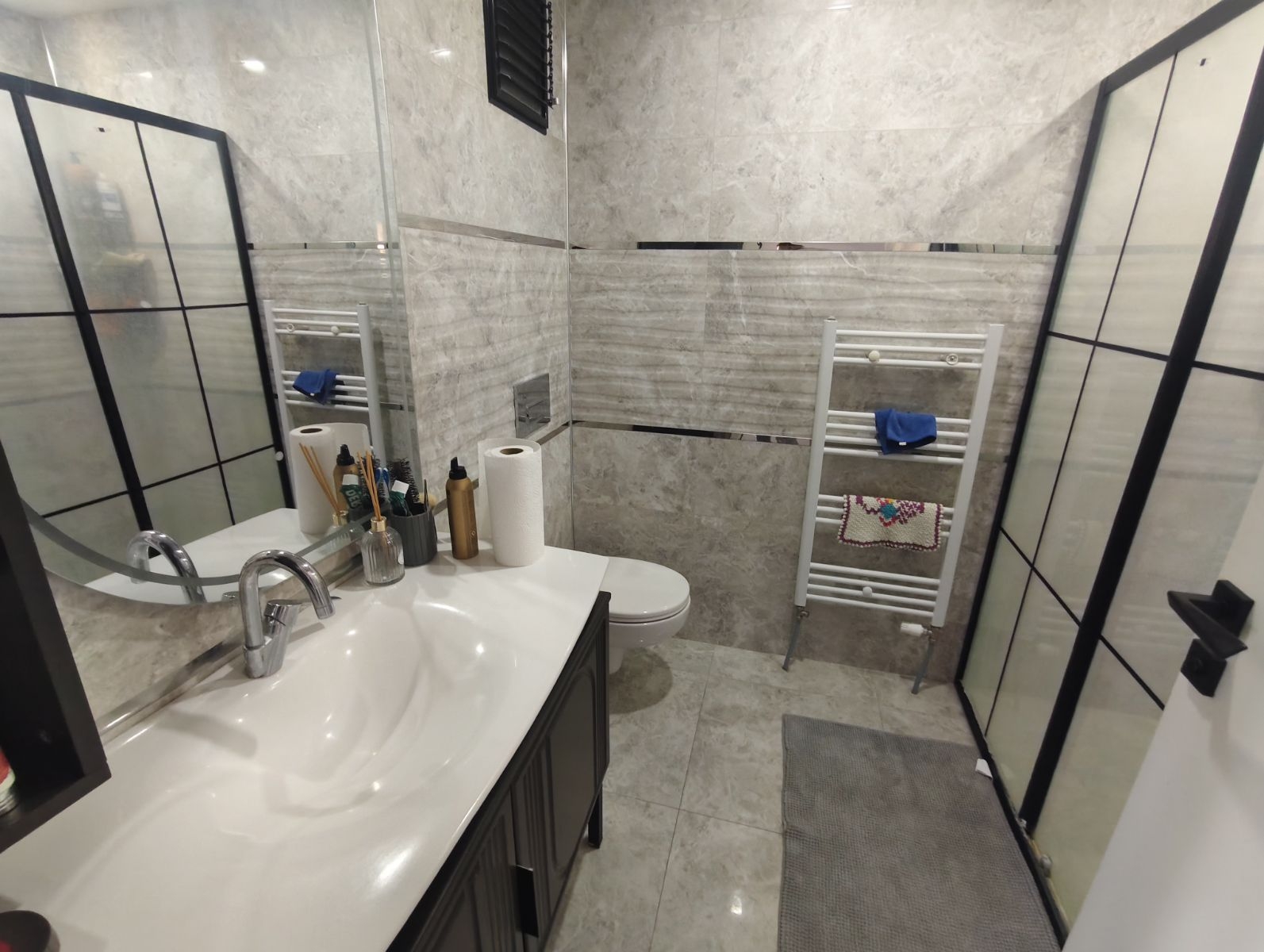 YAKUTTA 3.5+1 HARİKA MANZARALI SÜPER KONUMLU SATILIK DAİRE - Resim 6