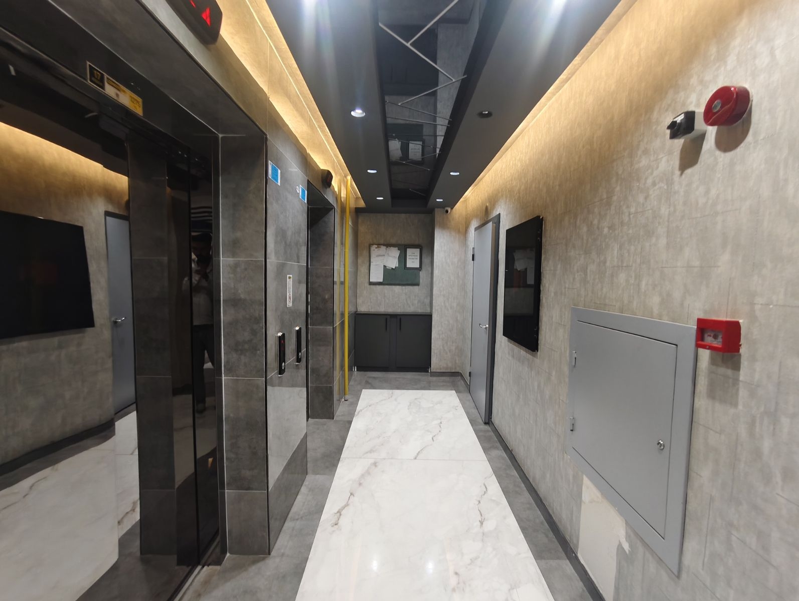 YAKUTTA 3.5+1 HARİKA MANZARALI SÜPER KONUMLU SATILIK DAİRE - Resim 32