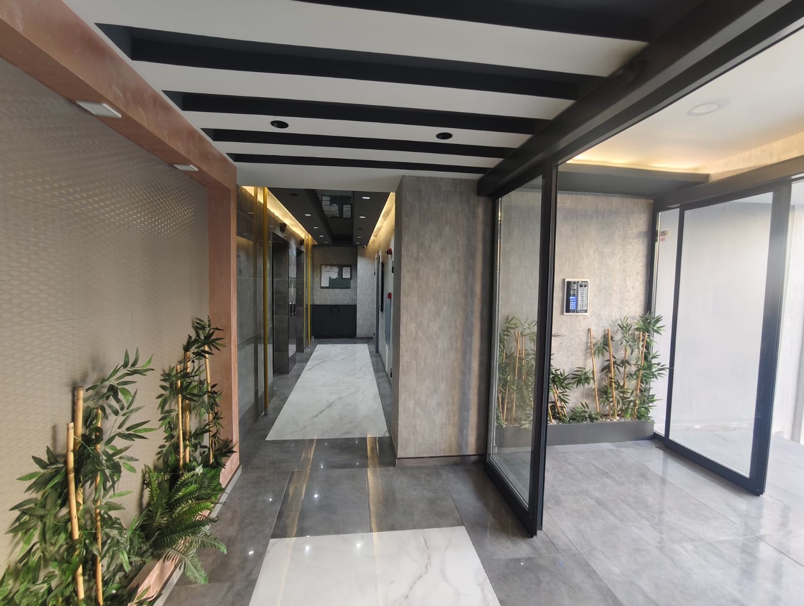 YAKUTTA 3.5+1 HARİKA MANZARALI SÜPER KONUMLU SATILIK DAİRE - Resim 23