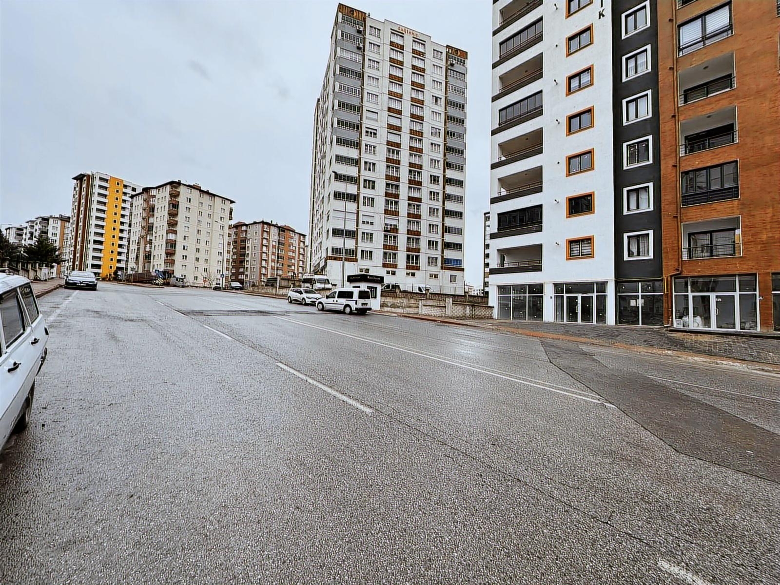 Erkilet Ertuğrulgazi 290m² Düz Ayak Kiralık Dükkan - Resim 7