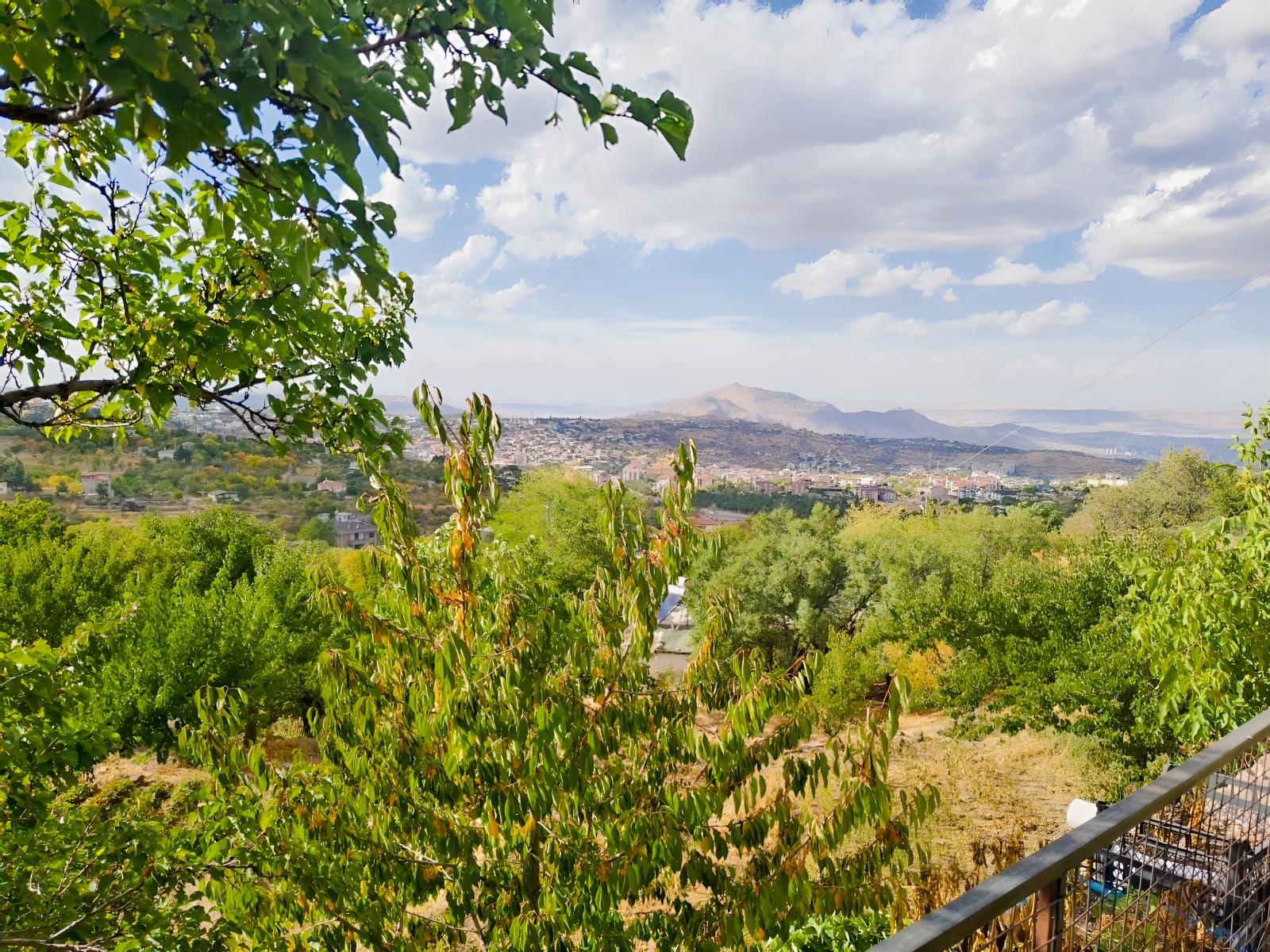 HACILAR AŞAĞI MAHALLE MANZARALI 653 M2 VİLLA PARSELLİ BAĞ EVİ - Resim 26