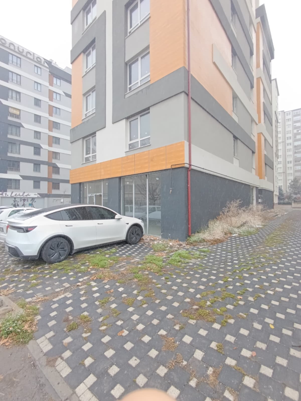 KÖŞK ERBOSAN OKULU YANIN DA KİRALIK 90 M2 DÜKKAN - Resim 7