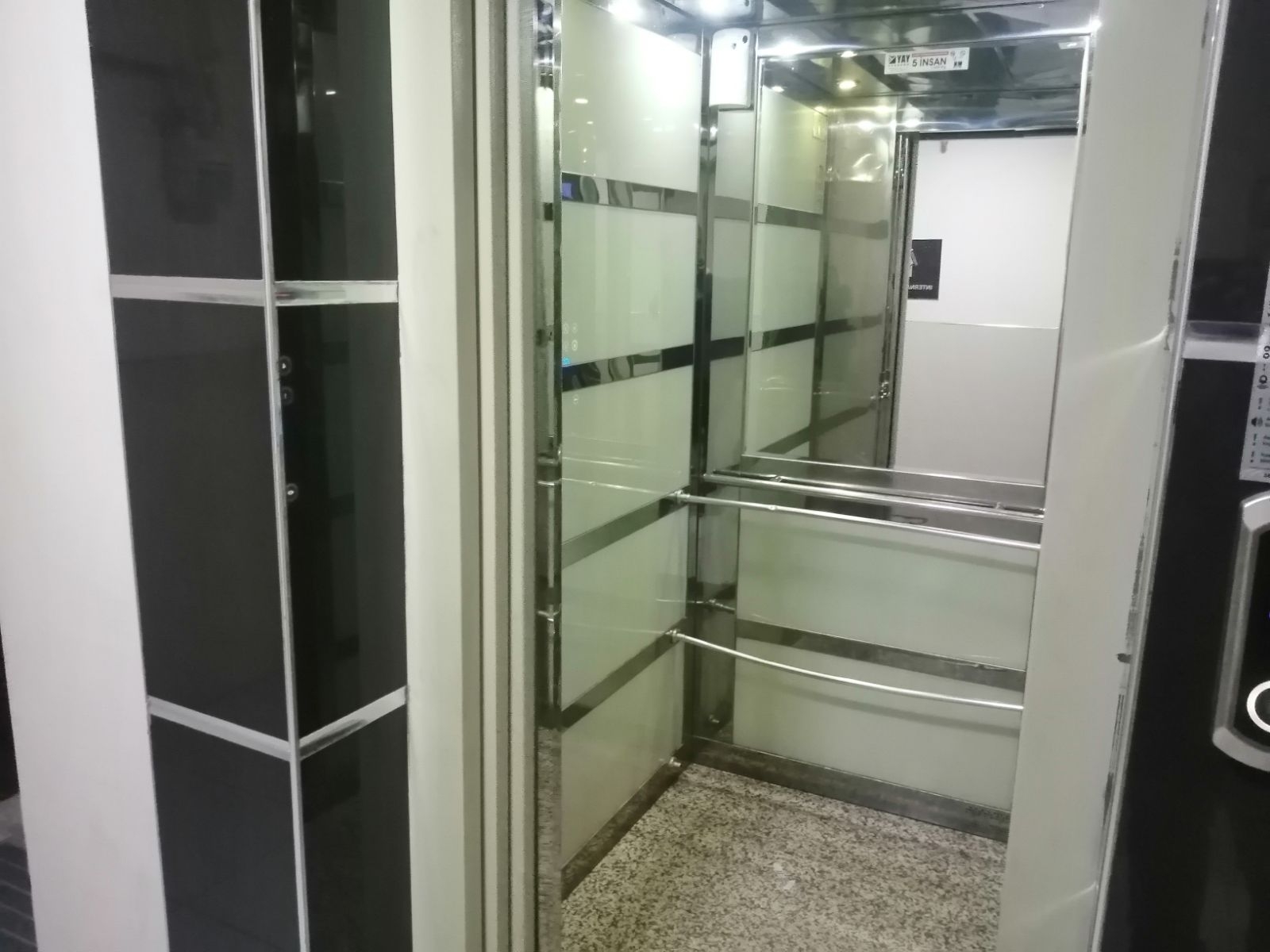 SAHABİYE MH MERKEZDE KİRALIK OFİS - Resim 6