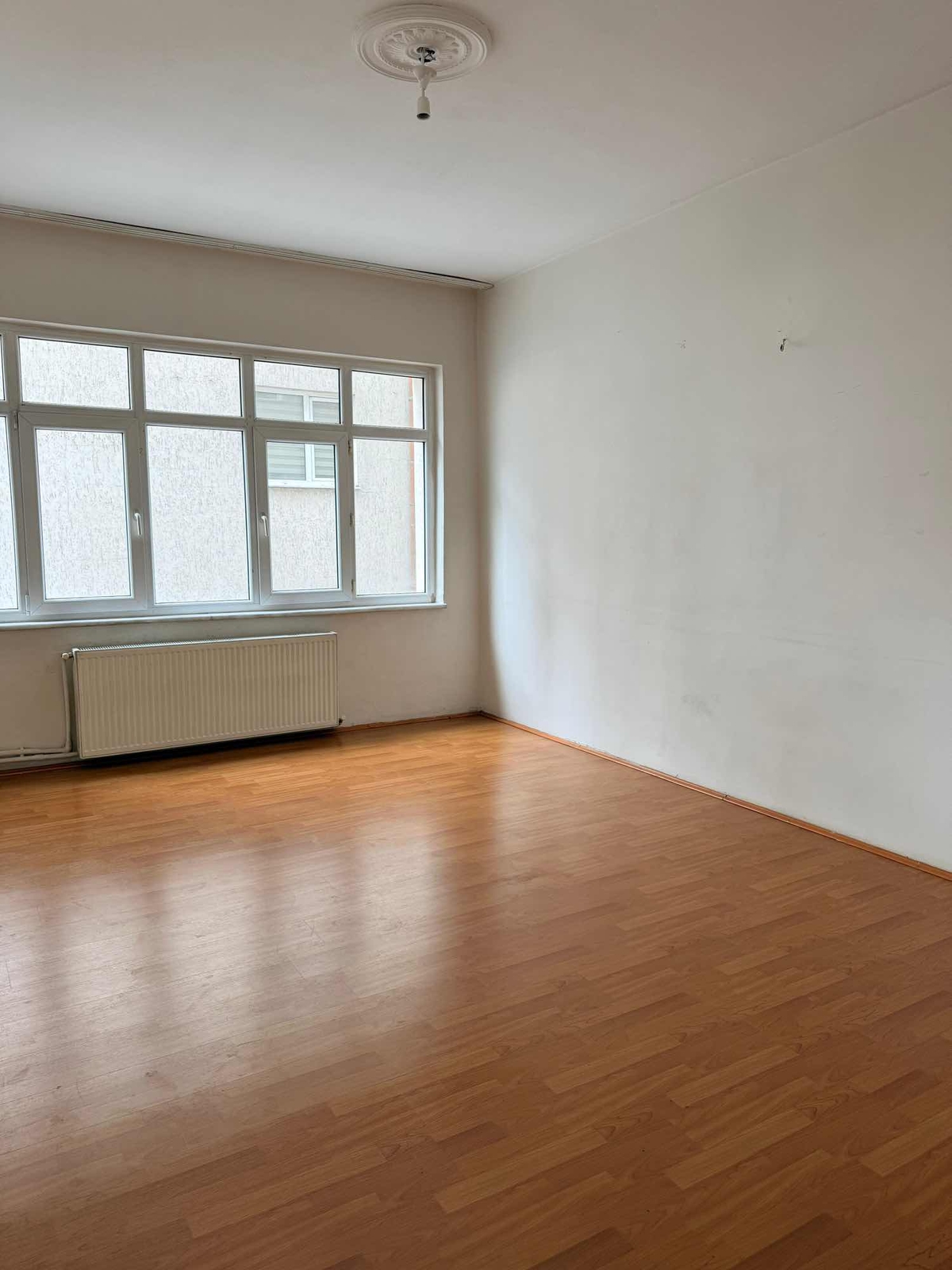 GEVHER NESİBEDE 3+1 KOMBİLİ KİRALIK DAİRE - Resim 7