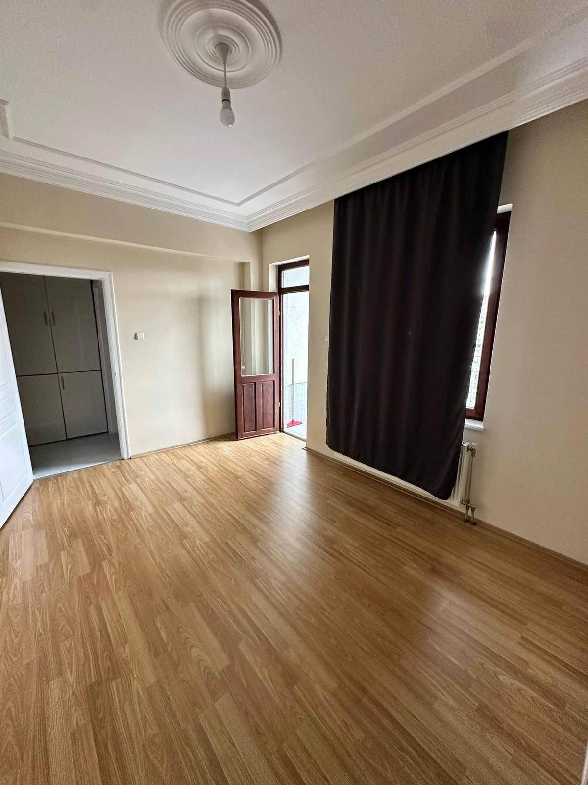 Havalimanı Yolunda 3+1 Satılık Daire - Resim 21