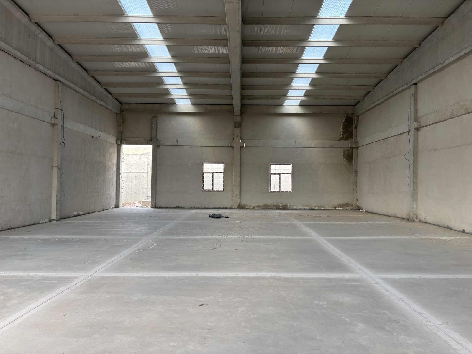 Mega Kent de Kiralık 400m2 Hangar - Resim 5